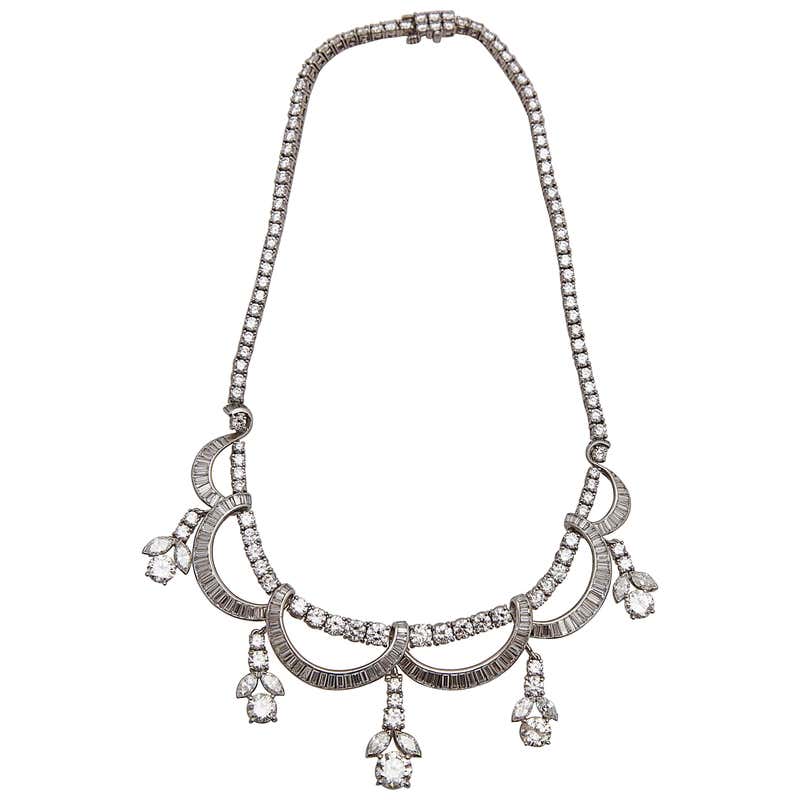 Important 1950s Diamond Platinum Festoon Necklace For Sale at 1stDibs