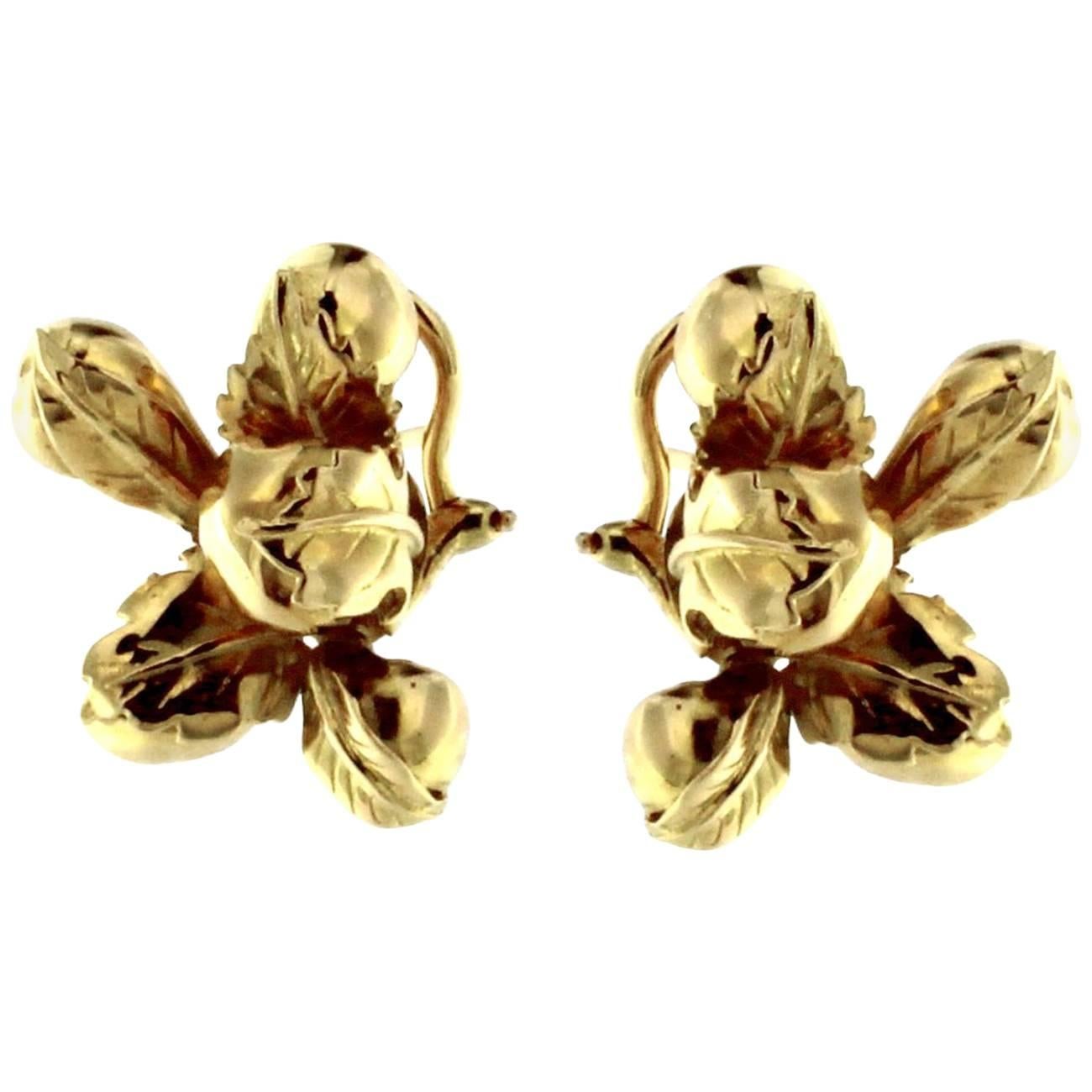 Pair of Earrings in Still Life Fruits in 18 Karat Yellow Gold For Sale