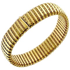 18 Karat Gold Tubogas Bracelet with a Little Rope