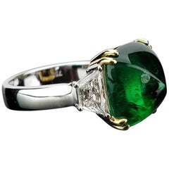 Zambian Emerald Sugarloaf with Diamond Cocktail Ring
