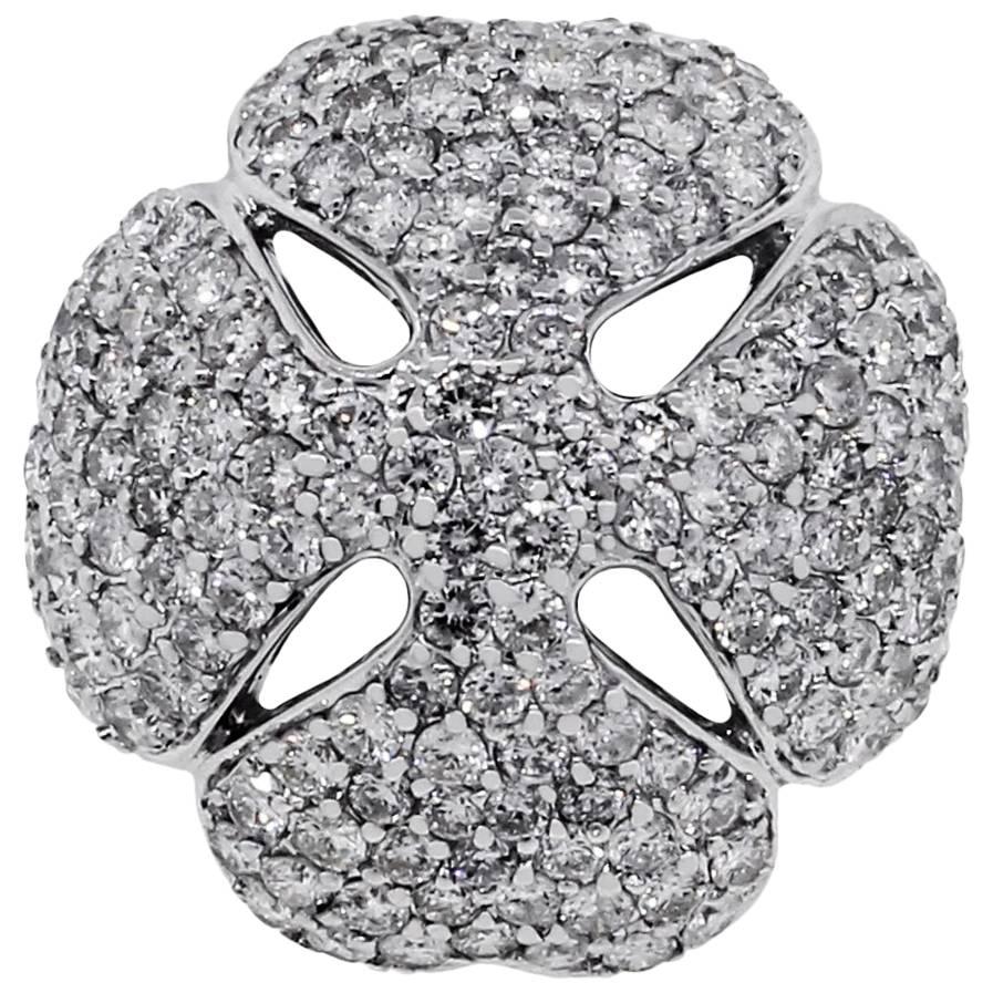 Pave Diamond Clover Ring