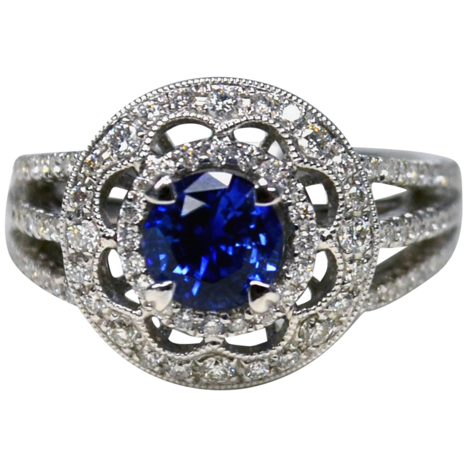 Round Ceylon Blue Sapphire Diamond 18 Karat Gold Solitaire Ring For Sale
