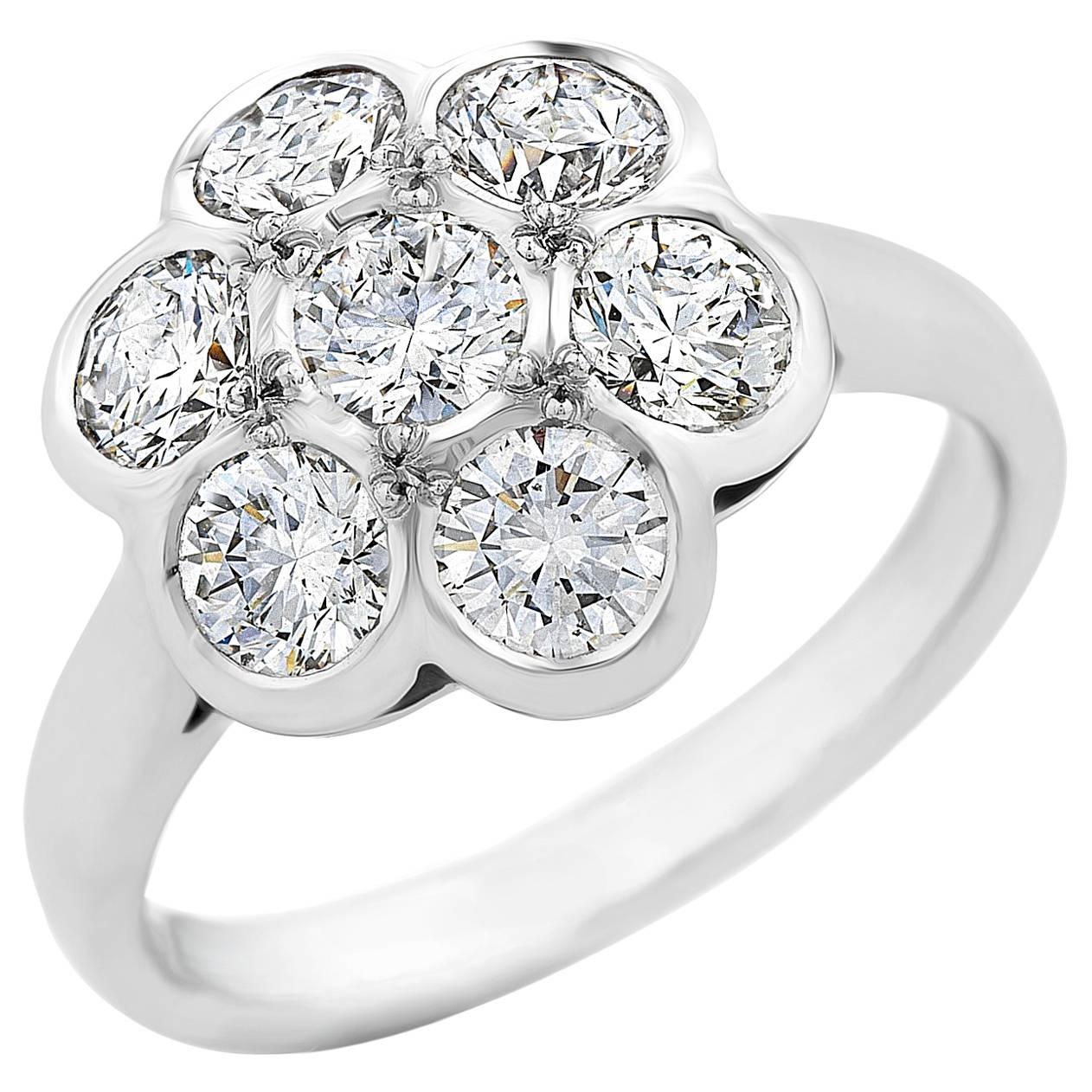 18 Carat White Gold 'Daisy' Cluster Ring TDW 2.24 Carat For Sale