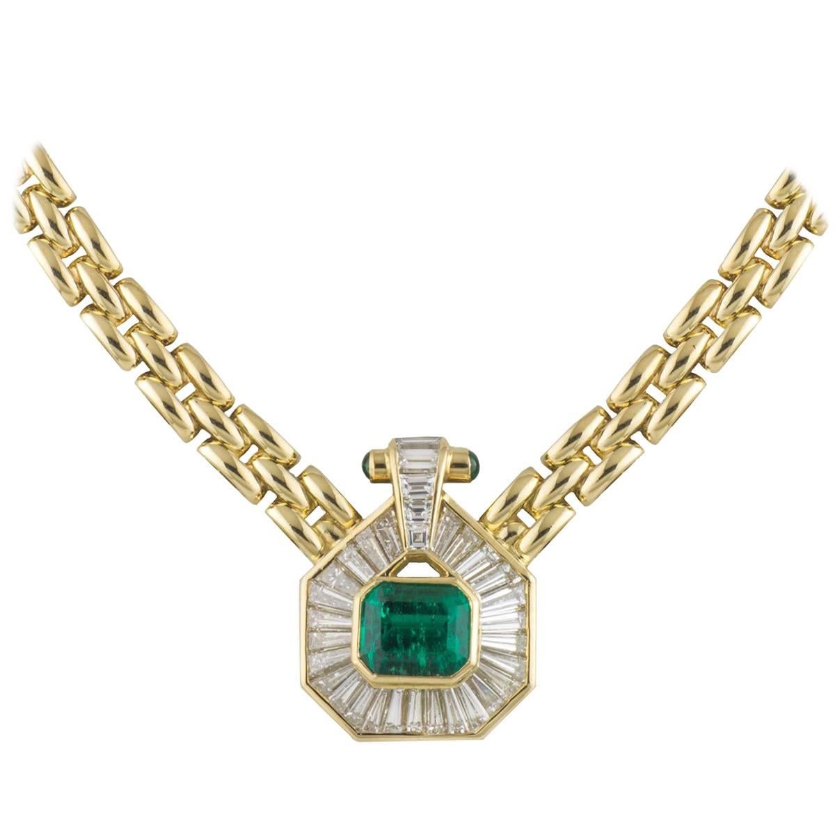 IGR Certified Emerald and Diamond Yellow Gold Choker Necklace