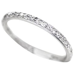 Antique Engraved 18 Carat Art Deco Wedding Band, circa 1920s