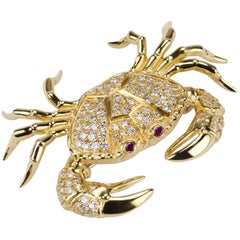 18 Carat Yellow Gold Crab Brooch Lapel Pin with Diamonds and Ruby Eyes