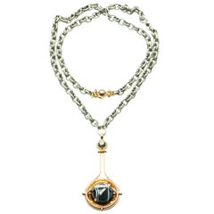 Mecanique Celeste Pendentif Pluton Or, Onyx et Diamant