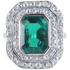 Retro 3.25 Carat Colombian Emerald Diamond Panel Ring