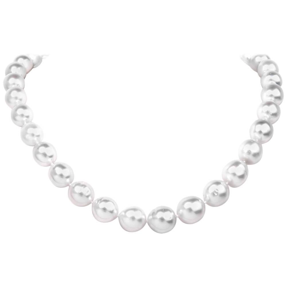South Sea Pearl Necklace with 18 Karat Gold Clasp