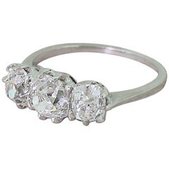 Art Deco 2.34 Carat Old Cut Diamond Trilogy Ring, circa 1940