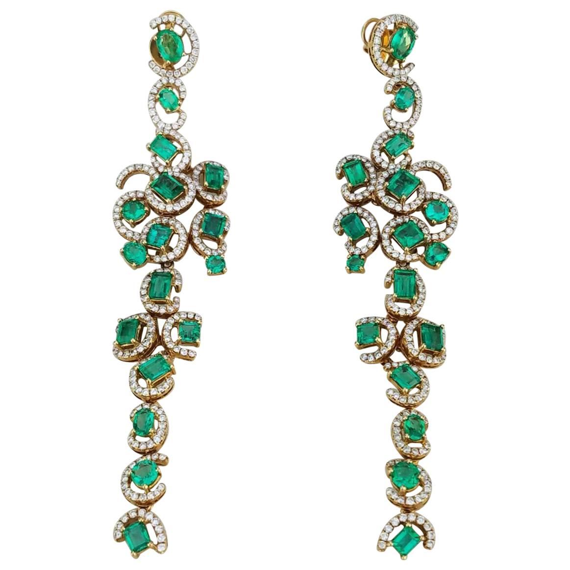 Statement Colombian Emerald and Diamond Dangling Earrings