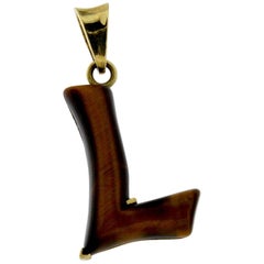 Letter L in Tiger's Eye