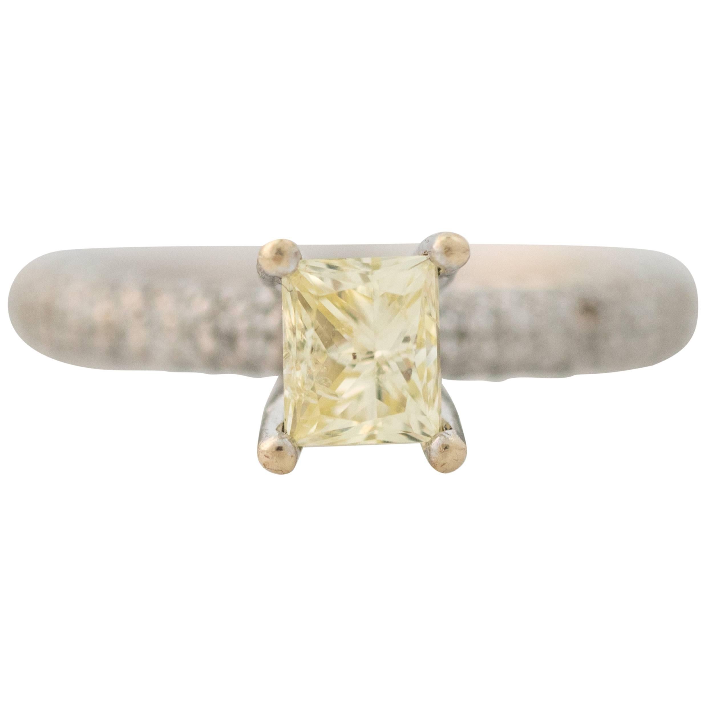 Bague de fiançailles en or 14 carats et diamant jaune fantaisie de 1,00 carat