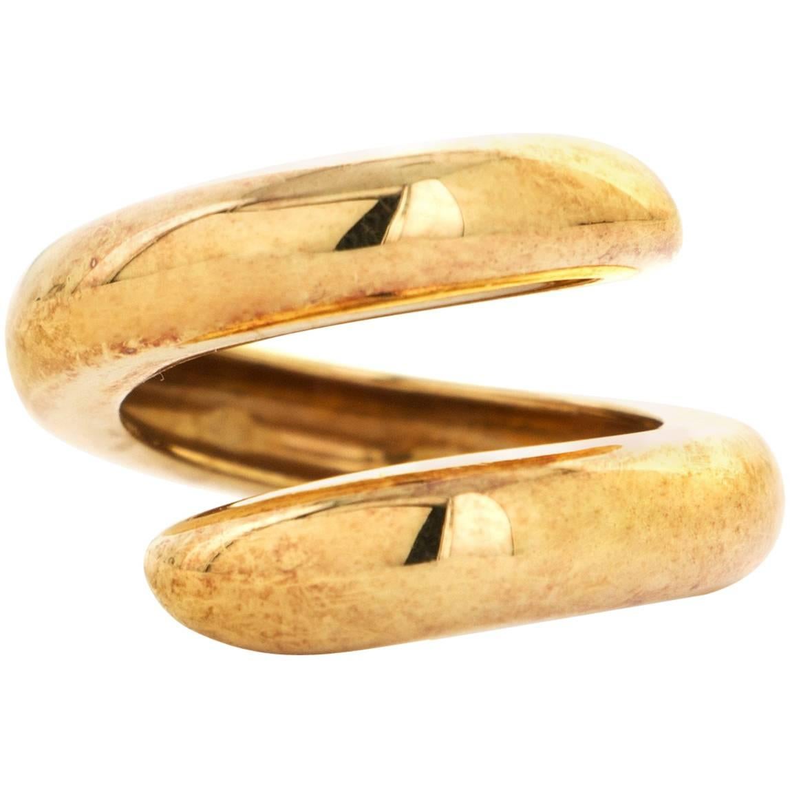 Chaumet Paris 18 Karat Yellow Gold Snake-Design Ring For Sale