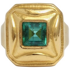 Vintage Emerald in Bold Square Mounting