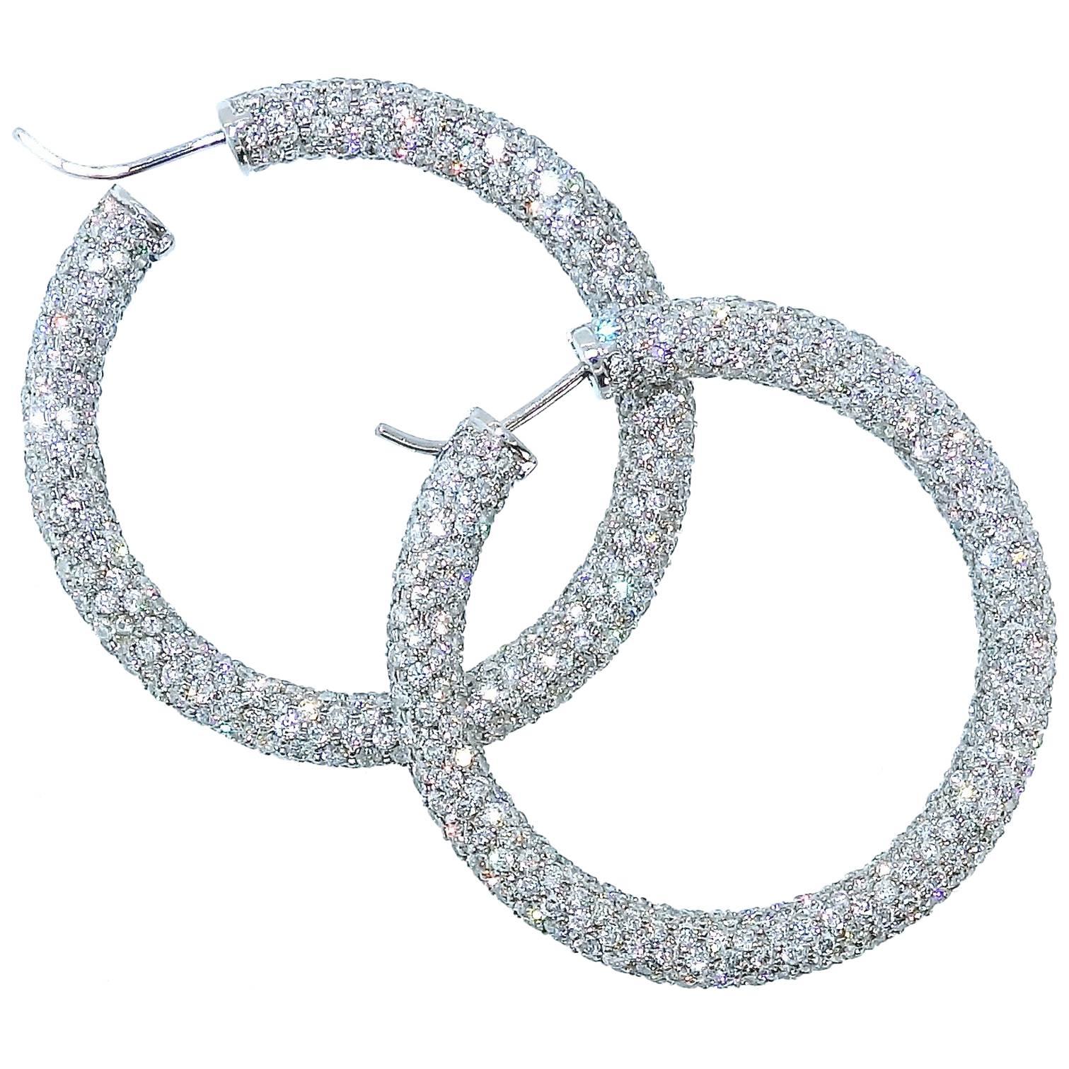  Fine Diamond large Hoop Earrings, Pierre/Famille