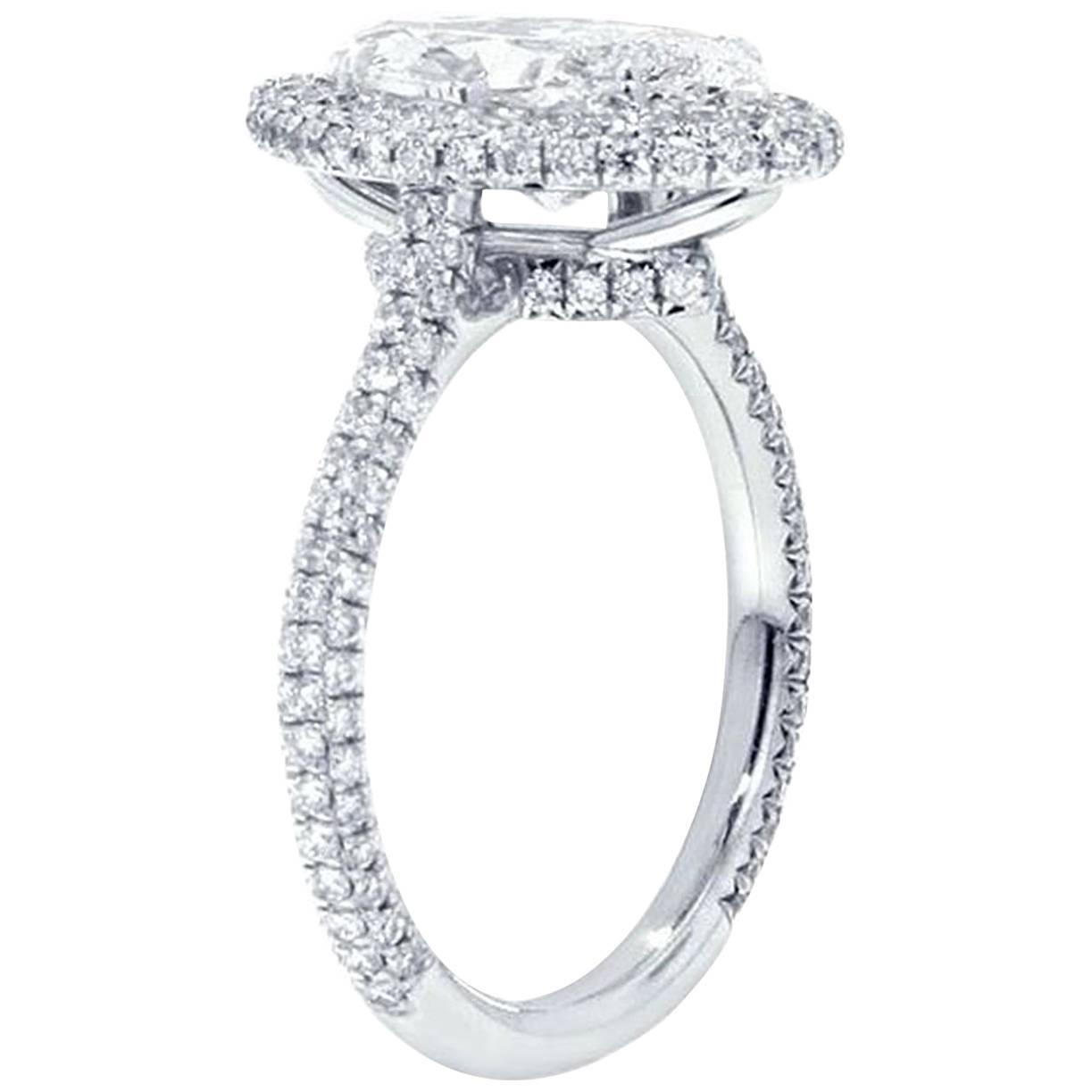 GIA Certified 2.00 Carat Marquise Diamond Engagement Ring For Sale