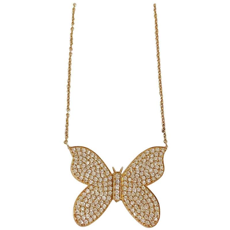 Diamond Yellow Gold Butterfly Necklace For Sale at 1stDibs
