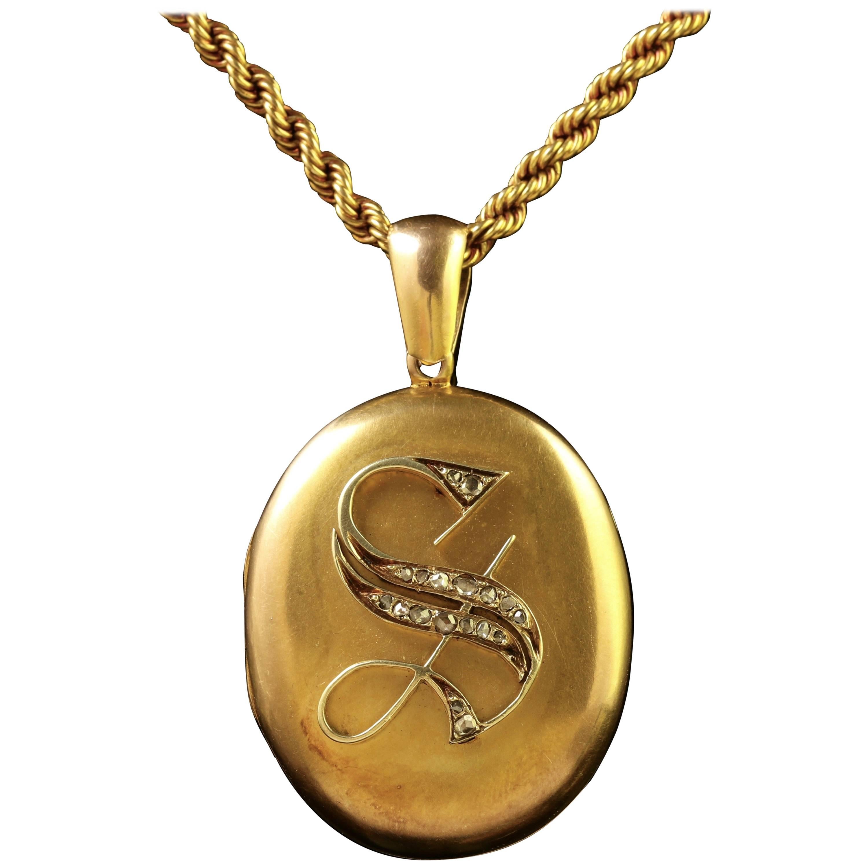 Antique Victorian Diamond Locket and Chain Necklace 18 Carat Gold, circa 1900