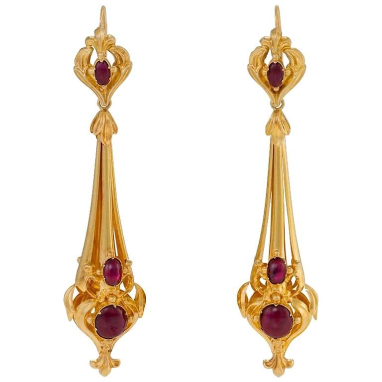 English Early Victorian Gold and Garnet Pendant Earrings
