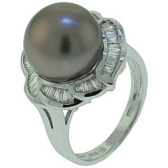 Black Pearl and Diamond Ring