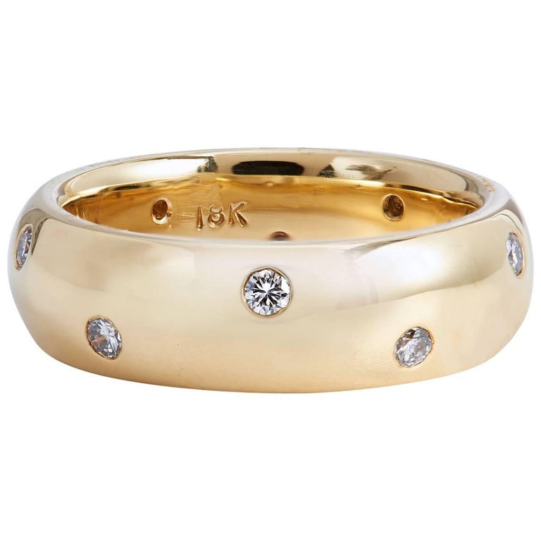 Diamond Flush Setting 18 Karat Yellow Gold Band Ring at 1stDibs