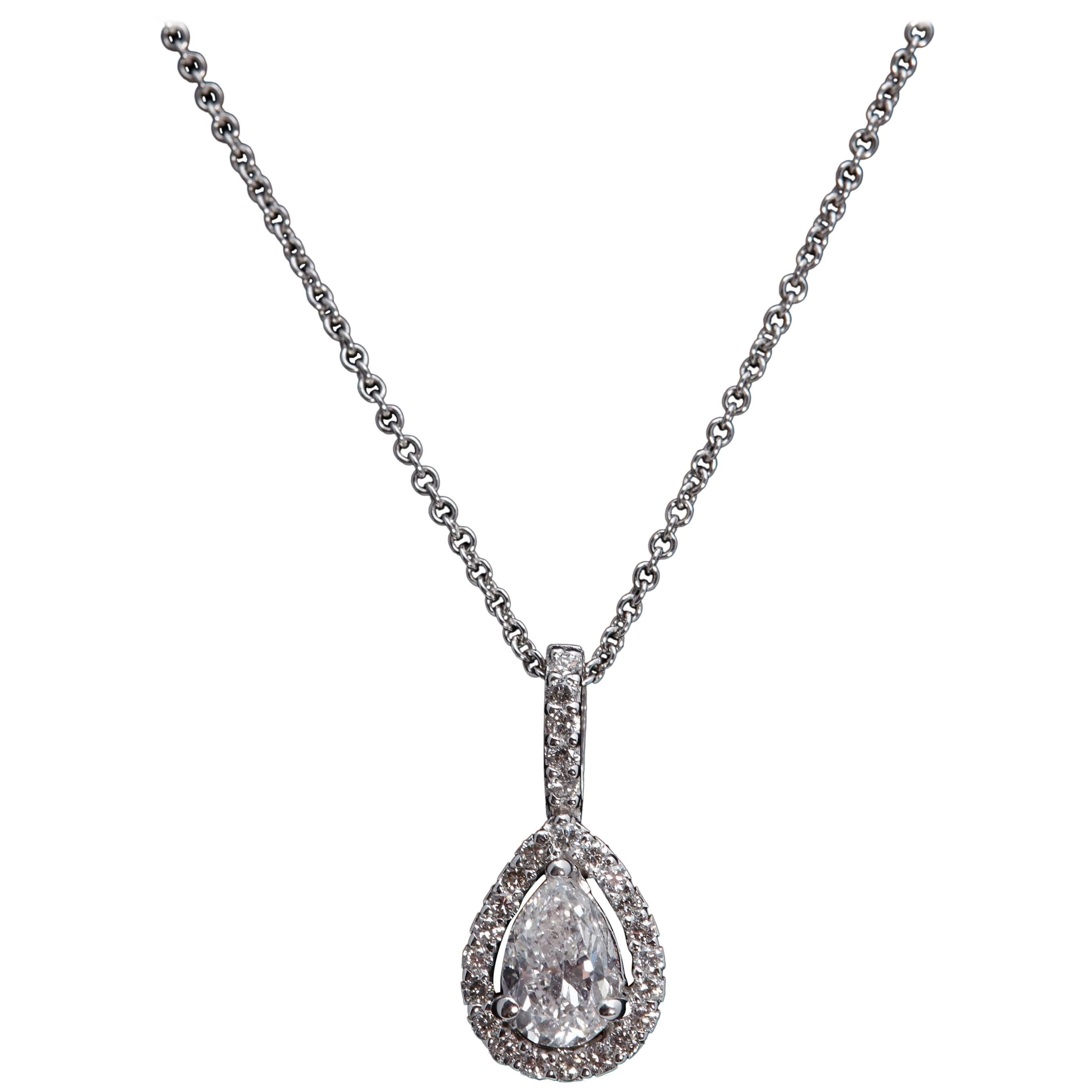 14 Karat White Gold Pear Shape Diamond Halo Necklace For Sale