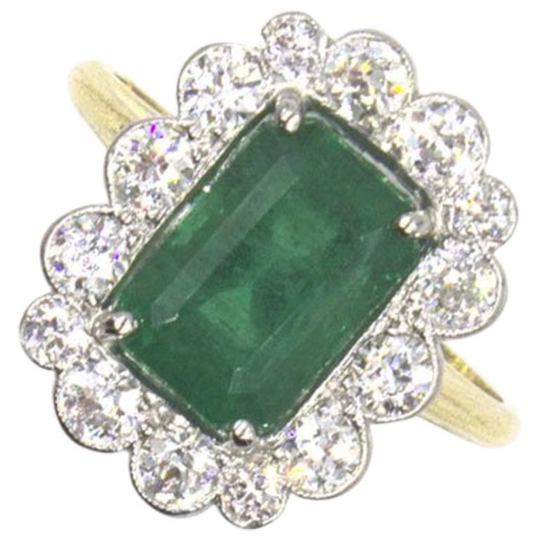 1930s Emerald Diamond Platinum 18 Karat Yellow Gold Cocktail Ring