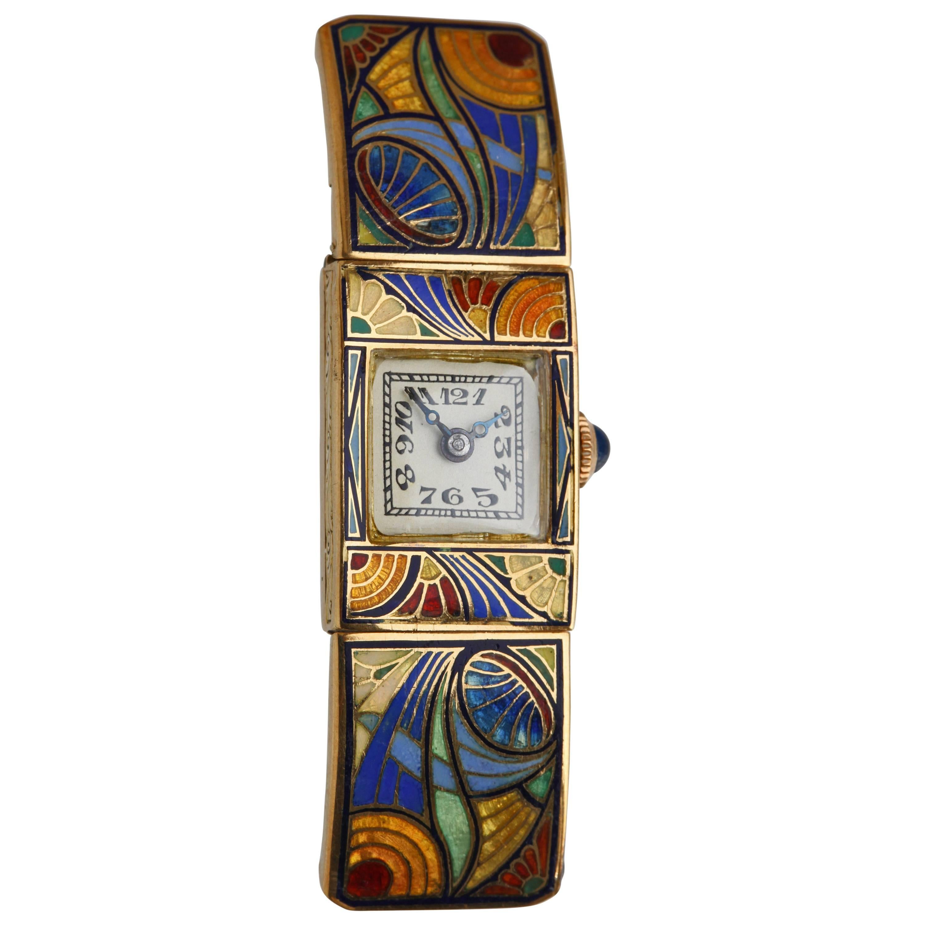 Art Deco Ladies Yellow Gold Enamel Jazz Style Manual Wind Wristwatch