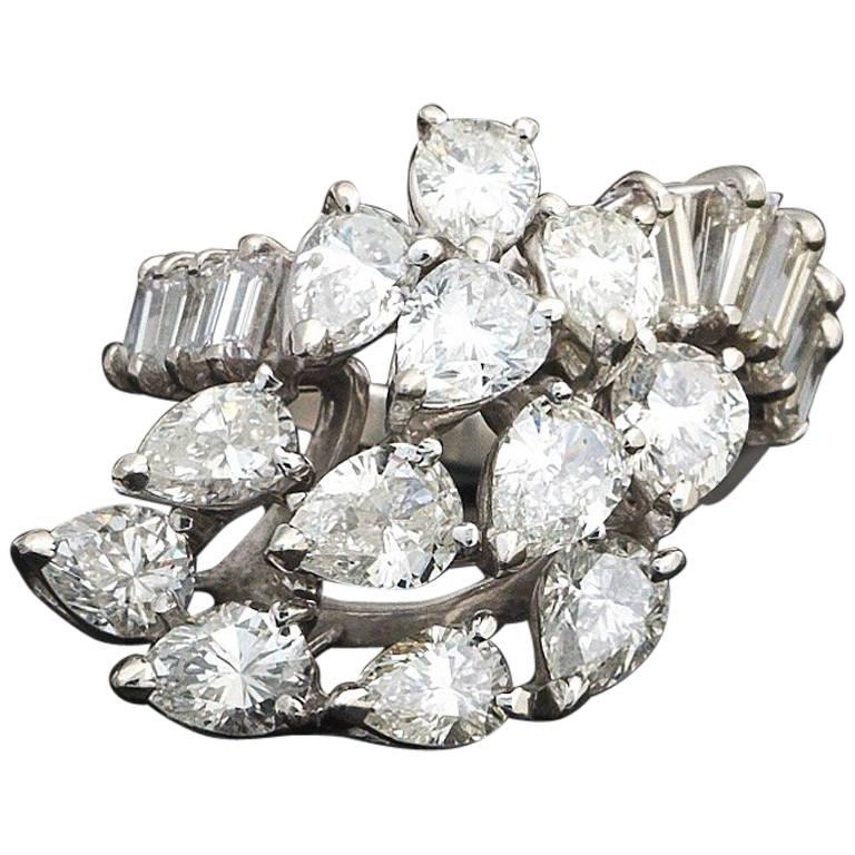 Stunning 1950s Retro Platinum Diamond Cluster Cocktail Ring For Sale