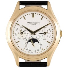 Patek Philippe Yellow Gold Perpetual Calendar automatic Wristwatch