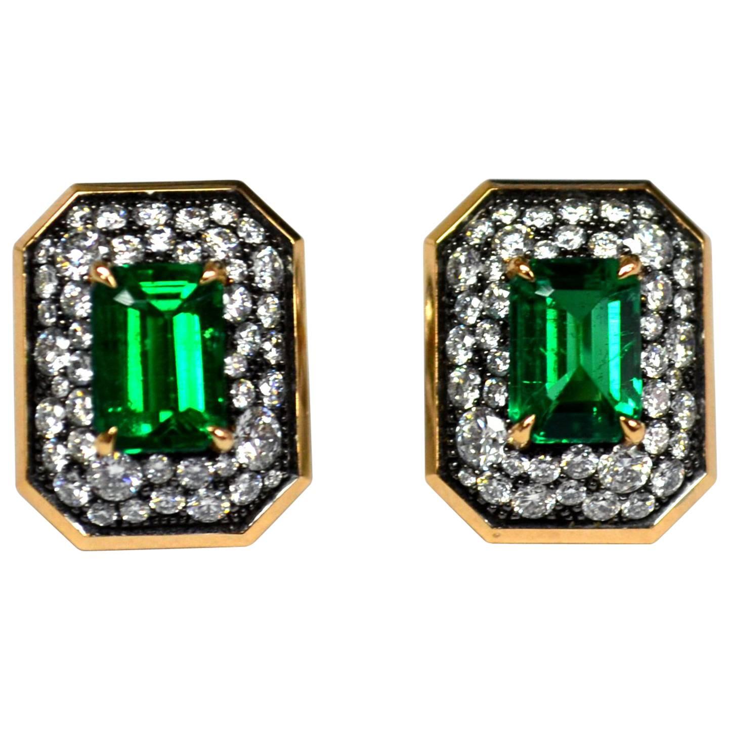 Emerald Diamond Art Deco 18 Karat Gold Stud Earrings For Sale