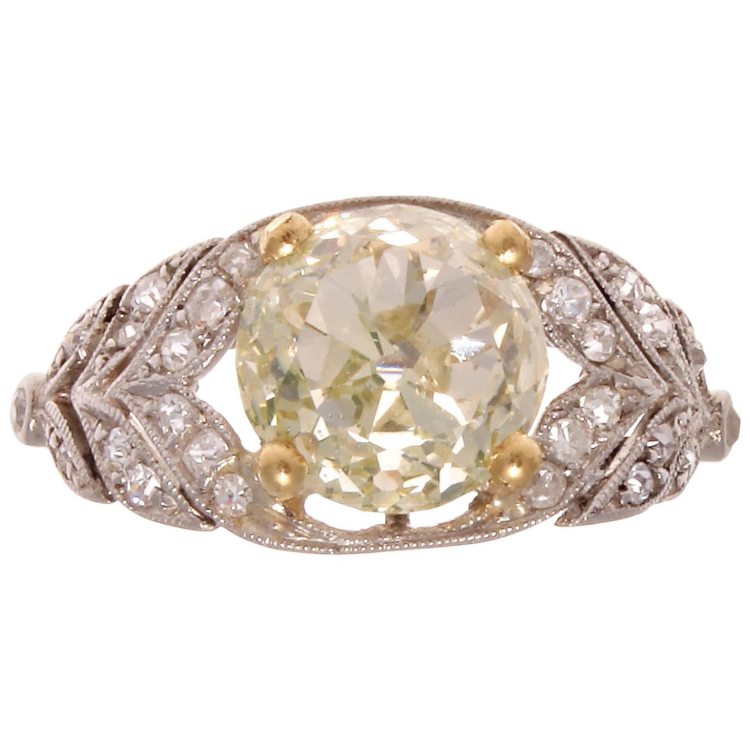 Art Deco 2.59 Carat Diamond Platinum Engagement Ring