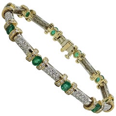 2.50 Carat Emerald and Diamond Two-Tone Bracelet 2.50 Carat Emerald and Diamond Two-Tone Bracelet