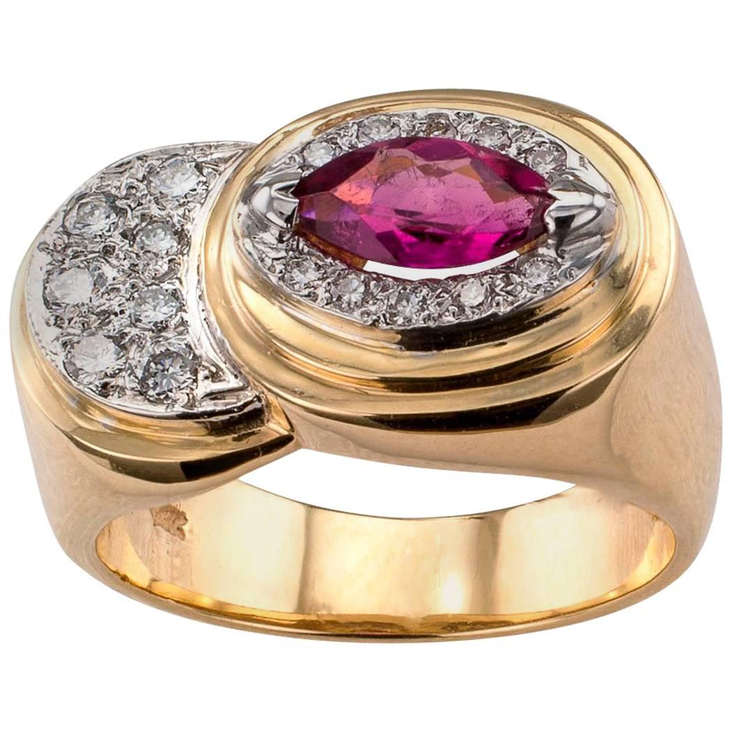 1970s Pink Tourmaline Diamond Gold Ring