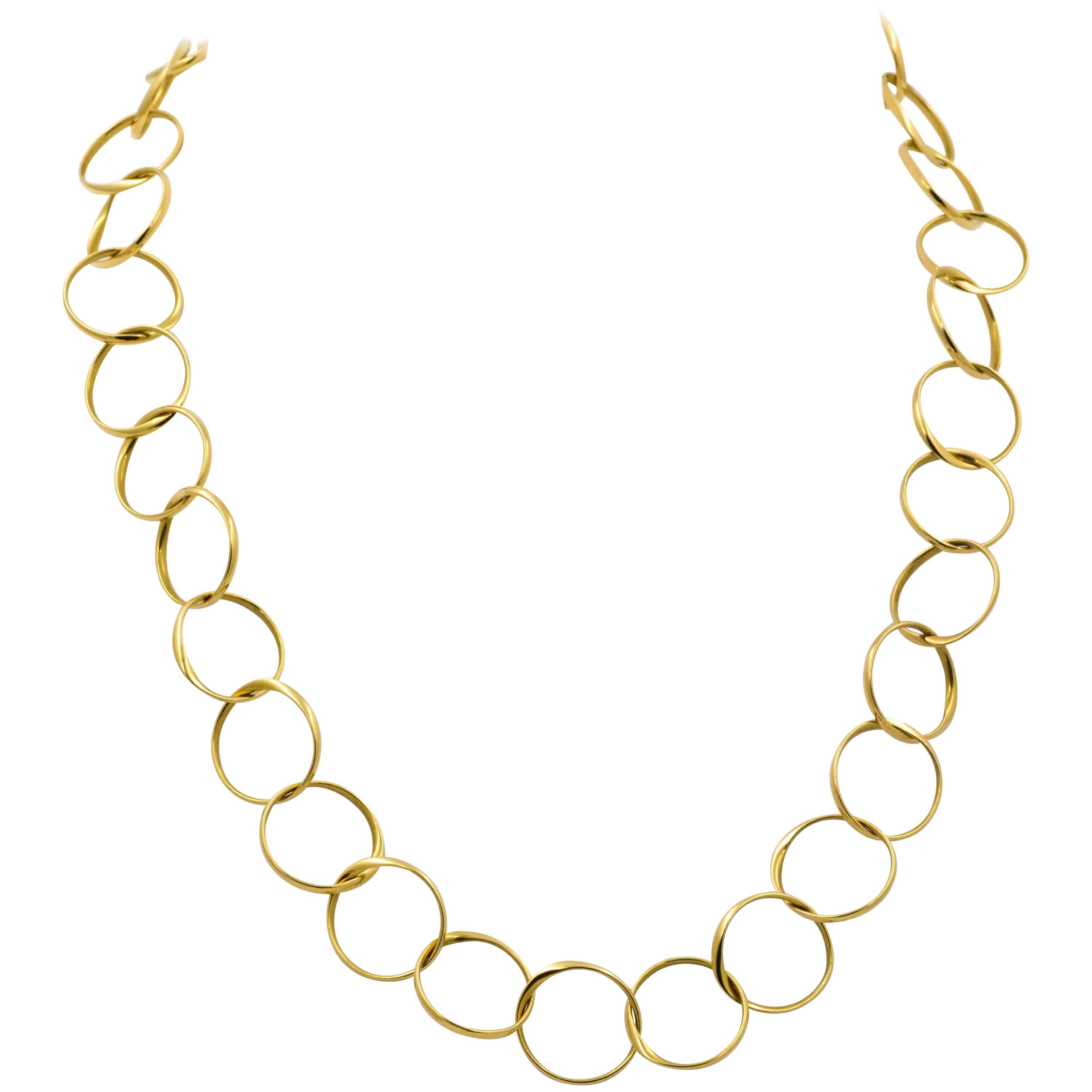 18 Karat Yellow Gold Circle Link Chain