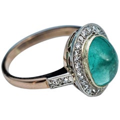 Cabochon Emerald Diamond Three-Color Gold Ring