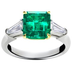 Green Emerald Diamond Platinum Three-Stone Ring