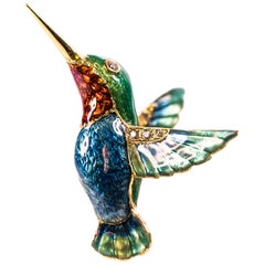 1980s Diamond and Enamel 18 Karat Yellow Gold Hummingbird Pendant