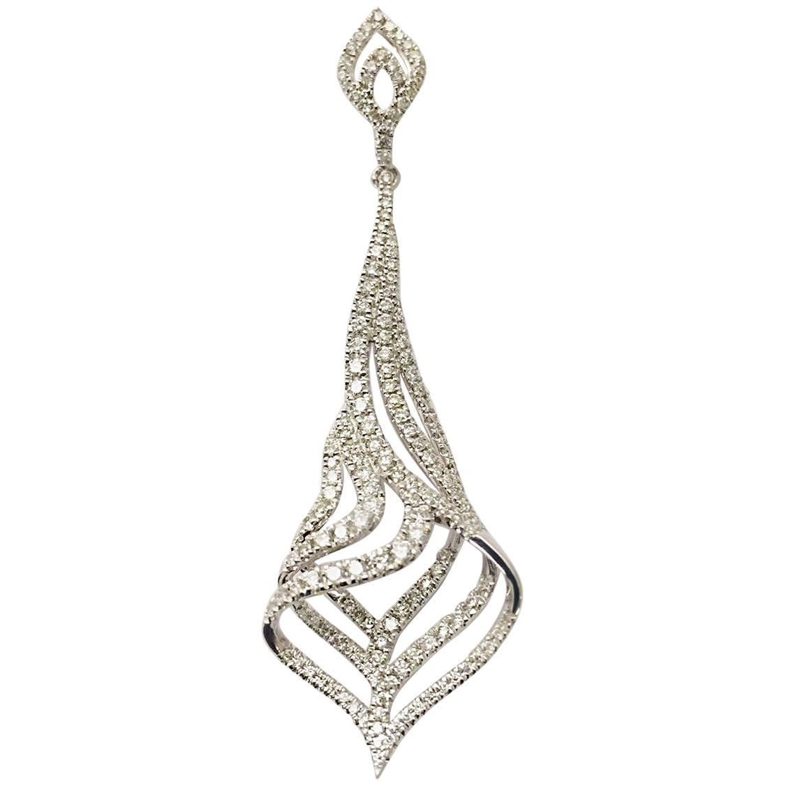18 Karat White Gold Dazzling Diamond Pendant For Sale