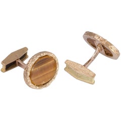 Daou Yellow Gold Handmade Textured Oval Tiger Cufflink