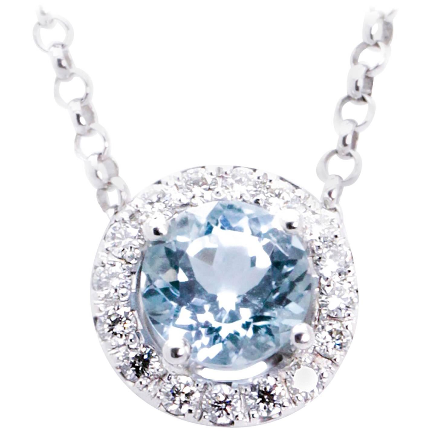 Very Fine Aquamarine Diamond Pendant Necklace For Sale