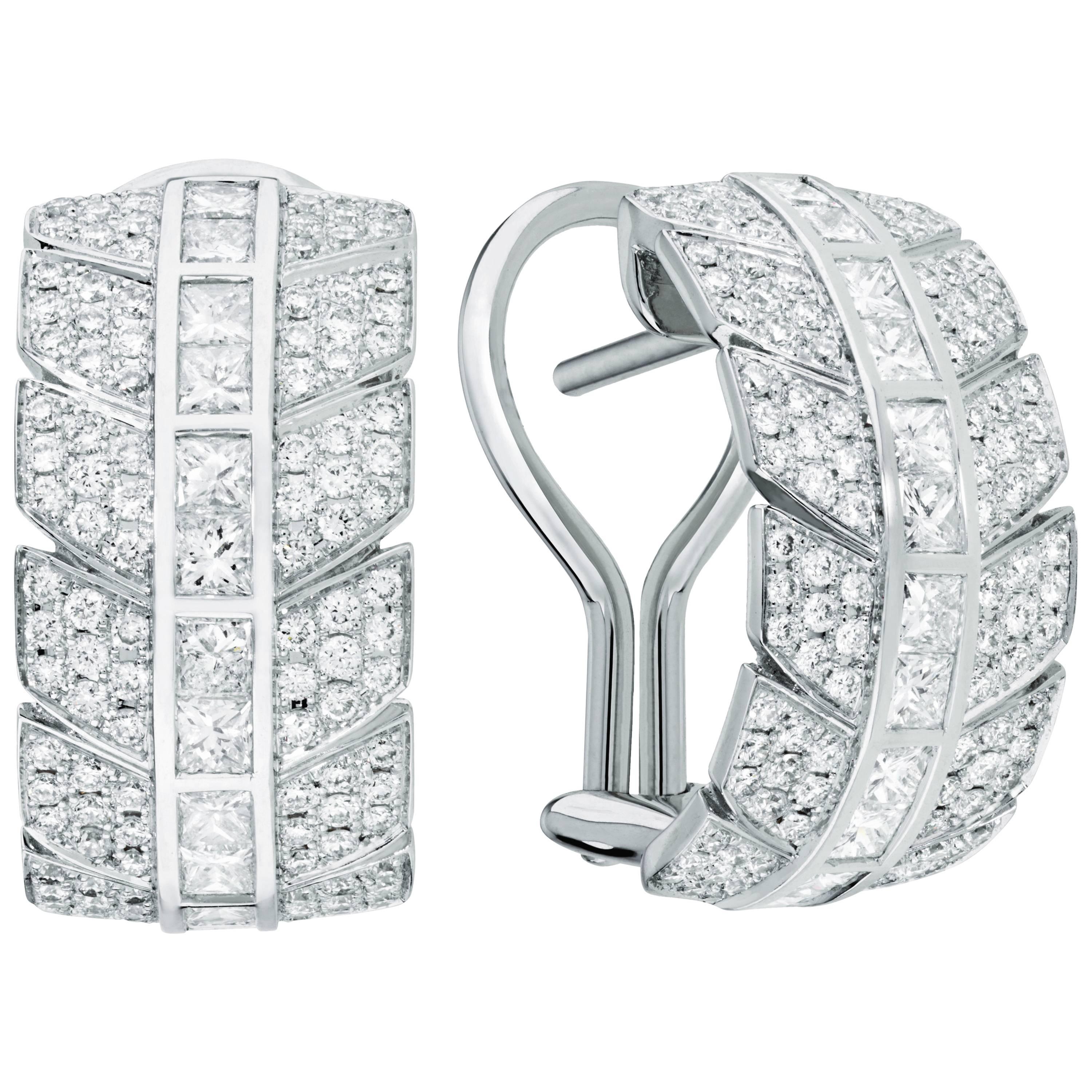 Éros Diamond White Gold Earrings For Sale