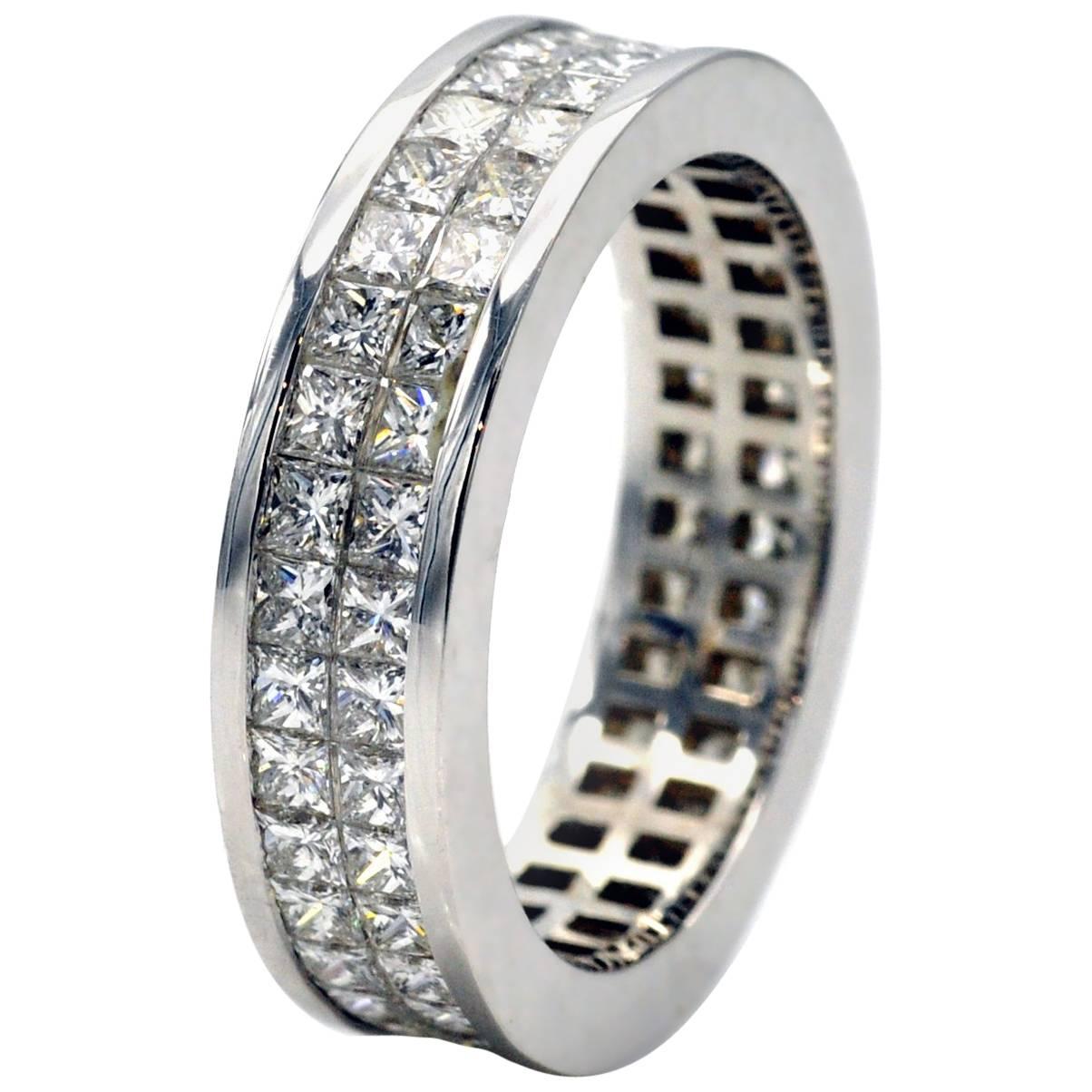 Invisible-Set Princess-Cut Diamond White Gold Wedding Ring