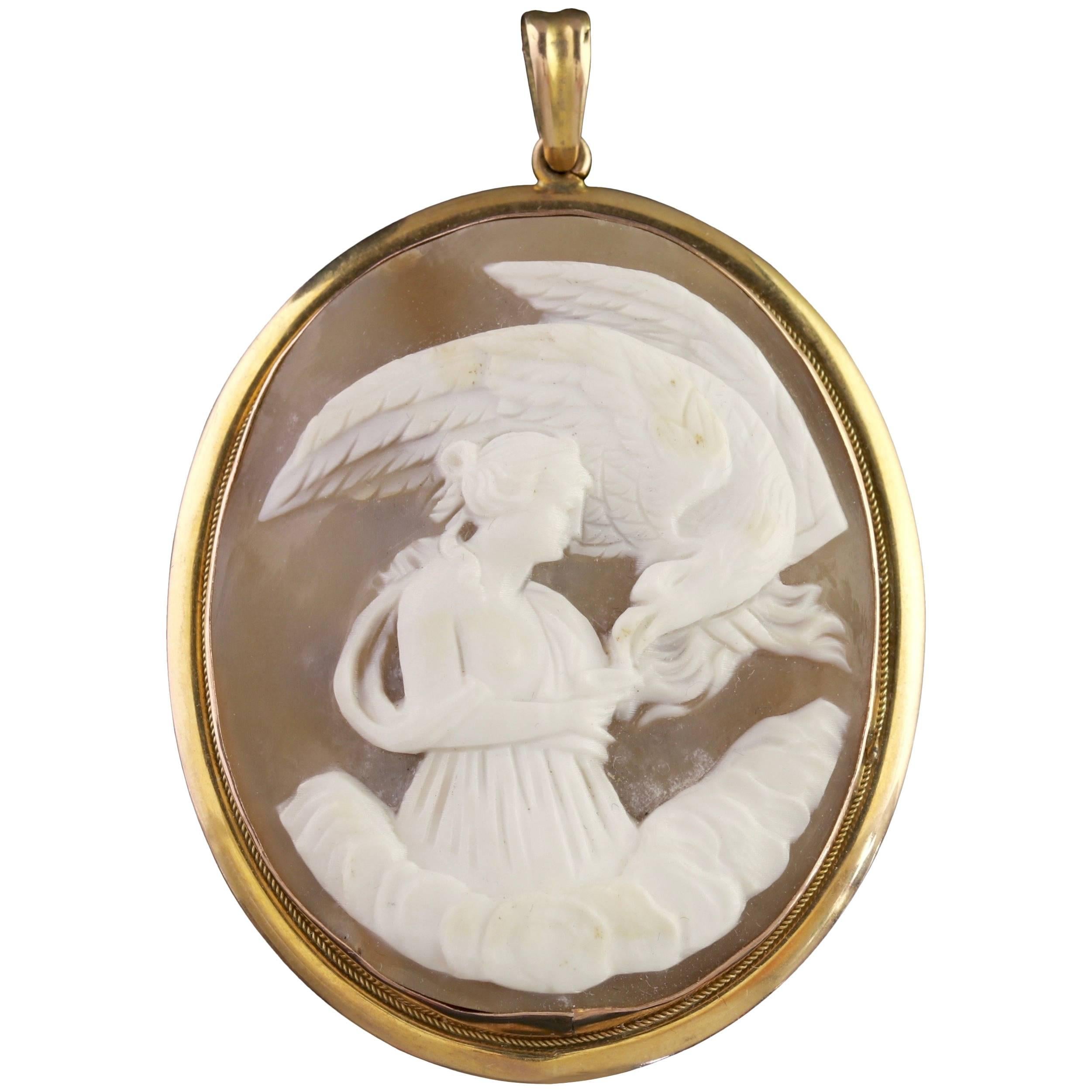 Antique Victorian 9 Carat Gold Hand-Carved Cameo Pendant For Sale