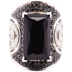 Bagatelle White Gold and Onyx Ring