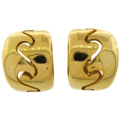 1980s Van Cleef & Arpels Yellow Gold Hoop Earrings