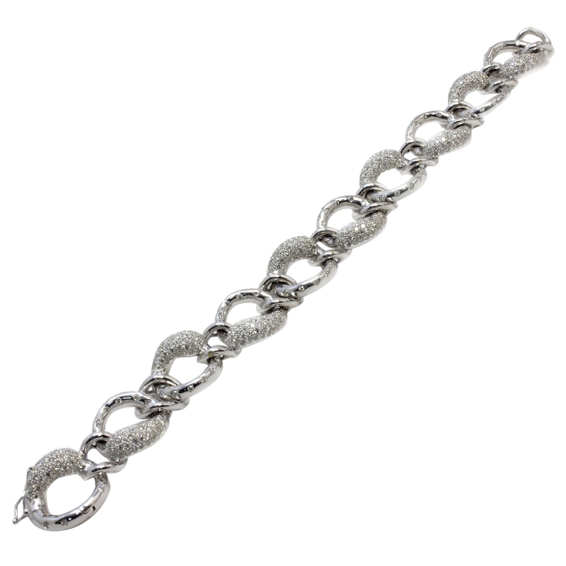 White Gold and Diamonds Link Bracelet For Sale