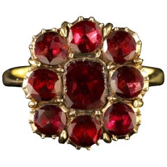 Antique Georgian Flat Top Garnet Ring 18 Carat Gold, circa 1800