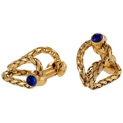Boucheron Paris Mid-20th Century Sapphire and Gold Stirrup Cufflinks